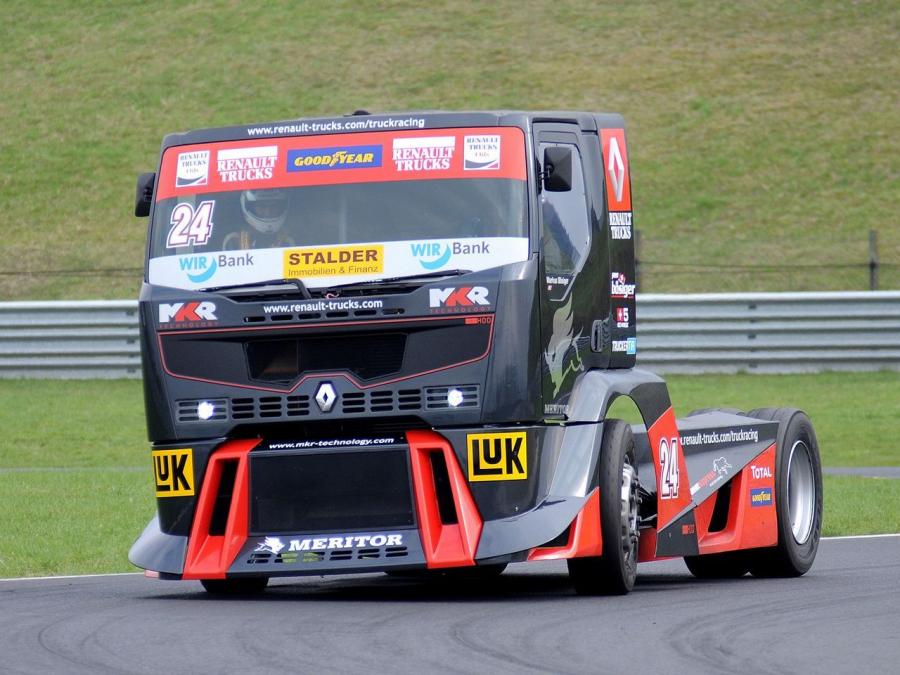  Renault Premium Course Racing Truck 2010 года  (фото 3 из 12)